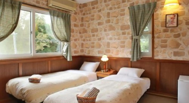 Pension Flying Jeep, Book Hotel Hoteller i Kumamoto med parkering, Parkering