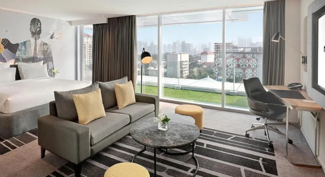 Полулюкс Novotel Jakarta Cikini