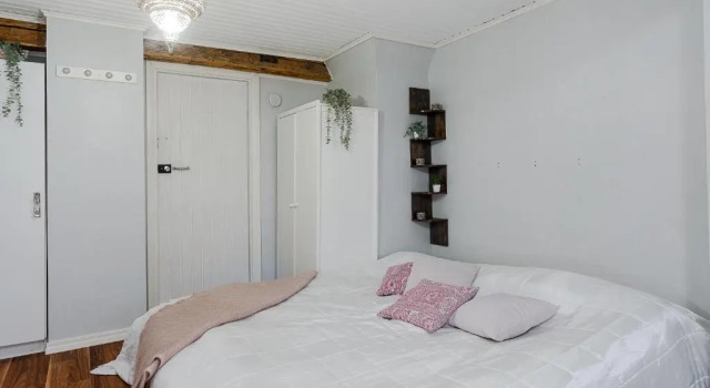 Апартаменты Unique wooden house apartment close to Logomo and downtown
