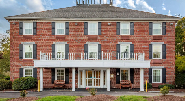 Comfort Inn Foxboro – Mansfield, Rezervovat Hotel Foxborough Massachusetts