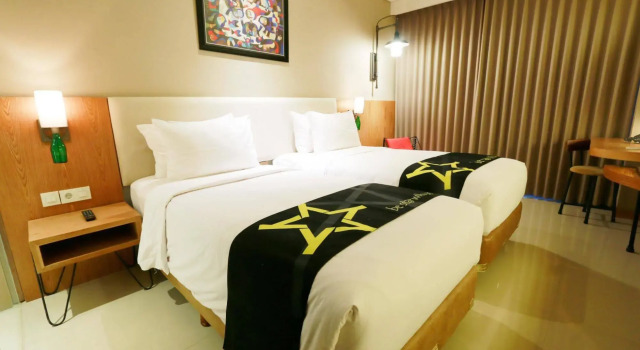 Yellow Star Hotel Gejayan