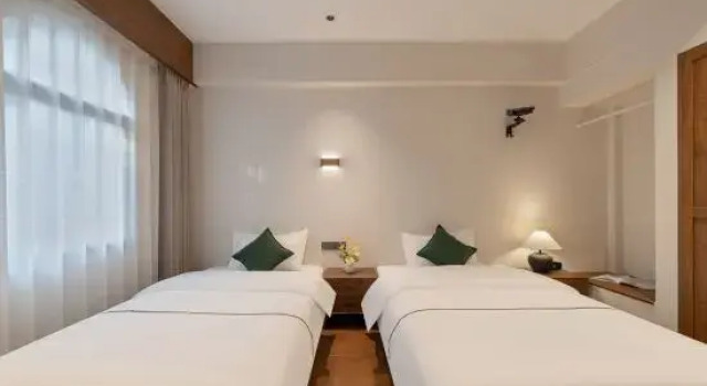 Двухместный семейный люкс Litang Homestay (West Street Branch)