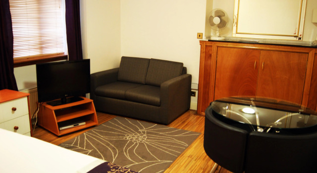 Апартаменты Westpoint Hotel