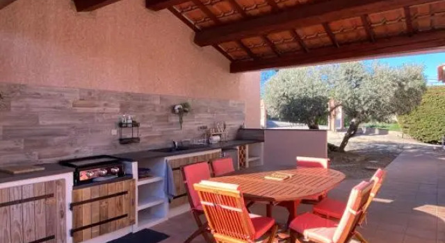 Bastide dans le Var, Забронировать Отель Отели Вара с бассейном, Бассейн