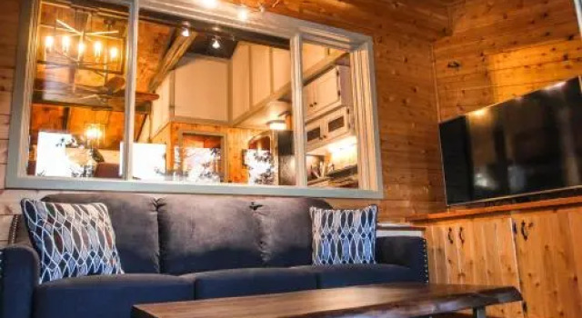 Harbor 90 Guest House (Adults Only), Book Pension Tobermory Bruce County