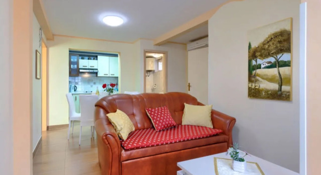 House Nena Kontiolahti, Забронировать Отель Отели Буе с бассейном, Бассейн
