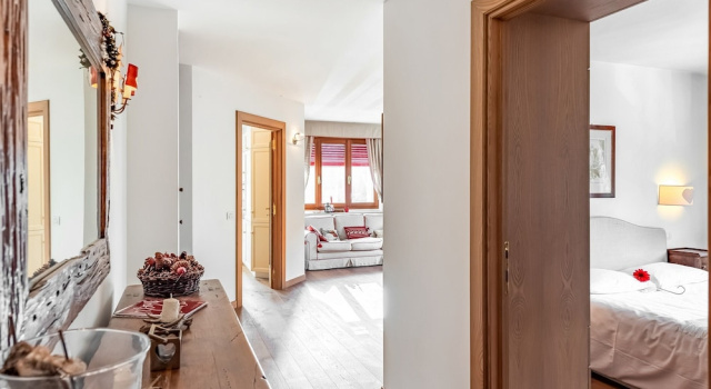 Charming Apartment Close to Cableway