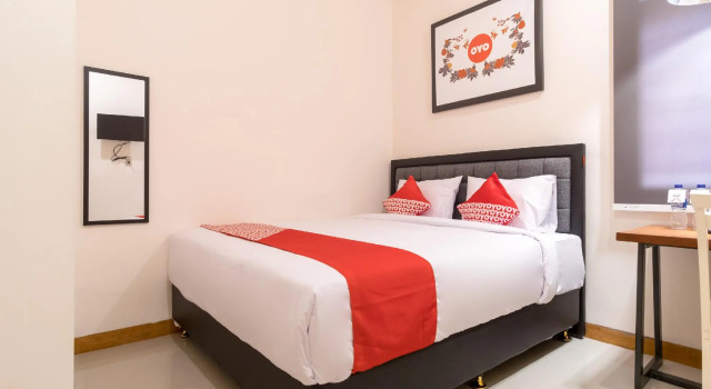 OYO 1249 Guest House 66, Rezerwuj Pensjonat Medan Sumatra