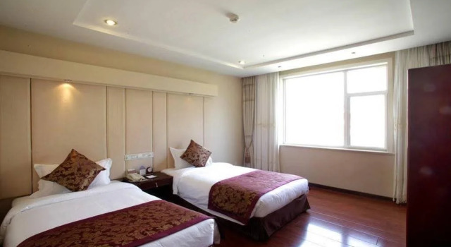 Badaguan Jinxiuyuan, Rezerwuj Hotel Hotele w Qingdao z parkingiem, w pobliżu Huashi Building, Parking