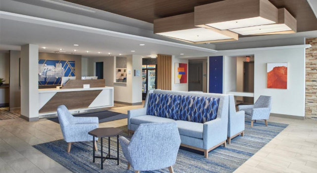 Holiday Inn Express - Akron NW - Fairlawn by IHG, Забронировать Отель Фэр-Лон Cuyahoga Valley National Park