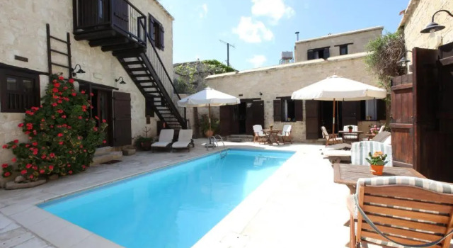 Апартаменты с 2 комнатами Leonidas Village Houses