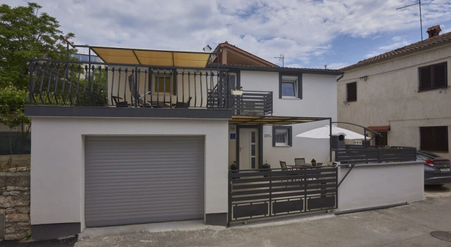 House Doris