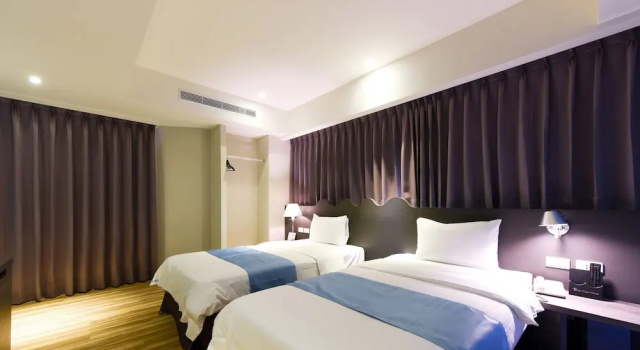 Двухместный номер Business с красивым видом из окна Blue Coast Hotel