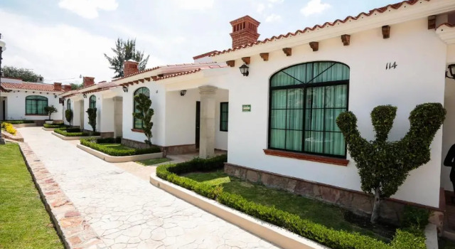 Полулюкс Hotel Real de San Jose