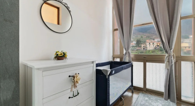 Attractive Apartment in Pimonte With Balcony