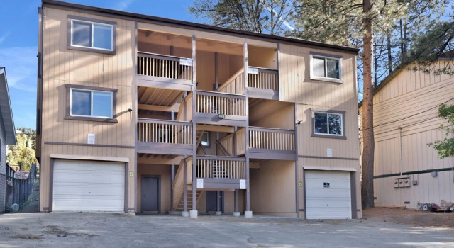 2039 - Summit Backyard D 2 Bedroom Home by Redawning, Rezerwuj Hotel Big Bear Lake Stany Zjednoczone