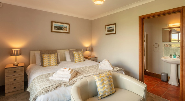 Beacons View B&B, Забронировать Отель «постель и завтрак» Брекон Brecon Beacons, рядом с Brecknock Museum &amp; Art Gallery