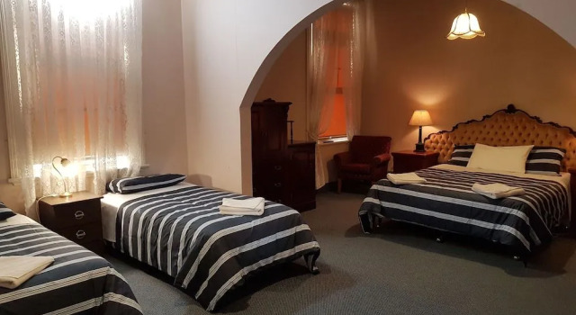 Madden's Commercial Hotel, Buchen Sie Hotel Camperdown Victoria