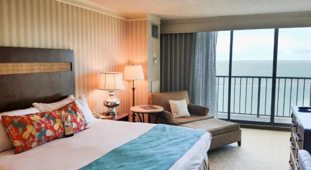 Двухместный номер Premier с видом на залив Omni Corpus Christi Hotel