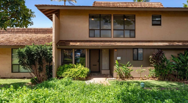 Kaanapali Plantation 3 bedroom 2.5 baths OceanView 3 Condo by RedAwning