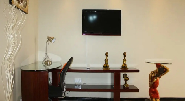 Nomads Court Lodge, Book Hotel Lusaka Zambia