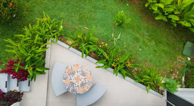 Кровать в общем номере Hotel Villas de la Selva