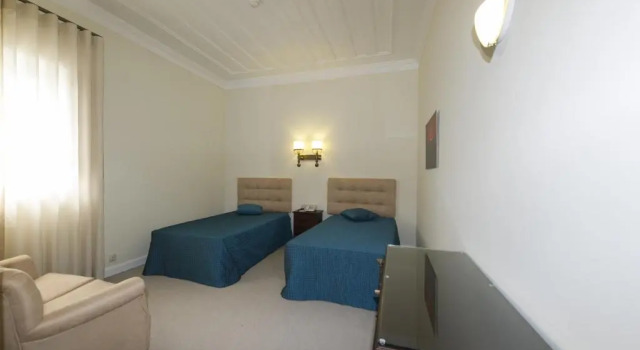 Трёхместный номер Standard Hotel Joao Padeiro