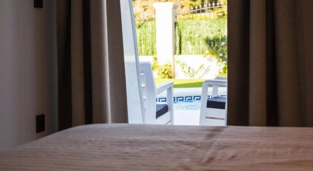 Одноместный номер Standard с видом на бассейн Hotel Novomar