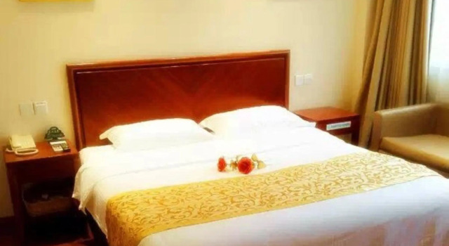 Номер Standard GreenTree Inn Shanghai Hongqiao International Airport Songhong Road Express Hotel