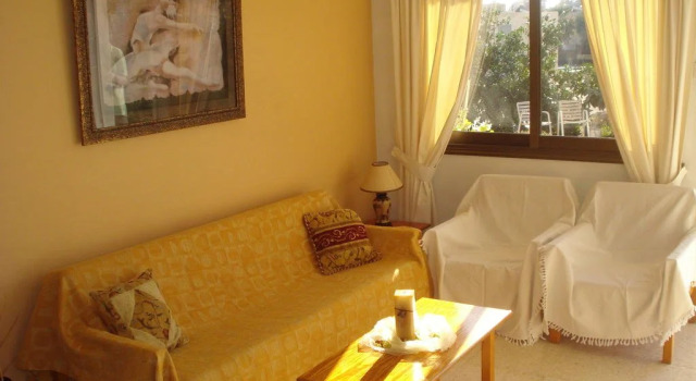 Arilena Holiday Apartments, Rezerwuj Apartament Hotele w Pafos z basenem, w pobliżu Municipal Baths Beach, Basen