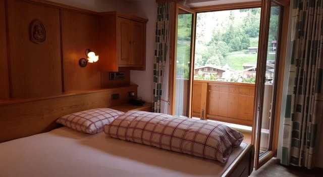 Frühstückspension Bergkristall, Rezervovat Penzión Hotely v Tyrolsko se snídaní, Snídaně
