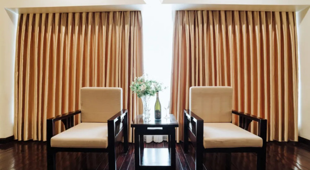 Шестиместный номер Deluxe с видом на город White Palace Thai Binh Hotel