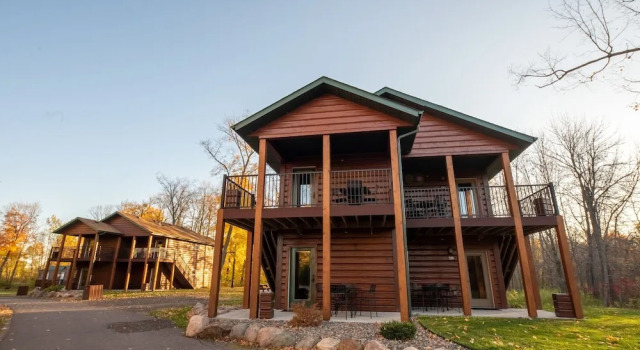 Appeldoorn's Sunset Bay Resort, Varaa Lomakeskus Hotellit Minnesota pysäköinnillä, Pysäköinti