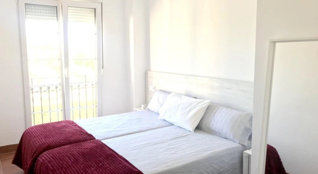Apartment with 2 Bedrooms in San Jorge, with Wonderful Lake View, Pool Access, Enclosed Garden - 15 Km From the Beach, Book Lejlighed San Jorge Catalonien