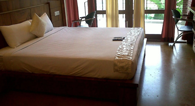 Mak Hotel, Rezervovat Hotel Hotely v Bangalore s parkováním, Parkování
