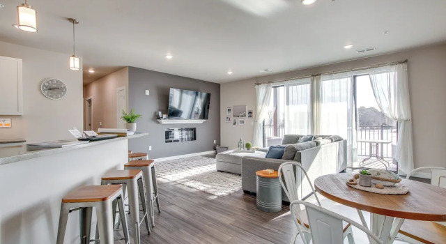Апартаменты Modern South Pier Condo on Sheboygan River!