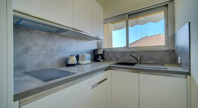 Studio Moderne ET Renove A 2MN Croisette A0b166, Забронировать Апартаменты/квартира Апартаменты Канн, рядом с Galerie Alexandre Leadouze, Апартаменты/квартира