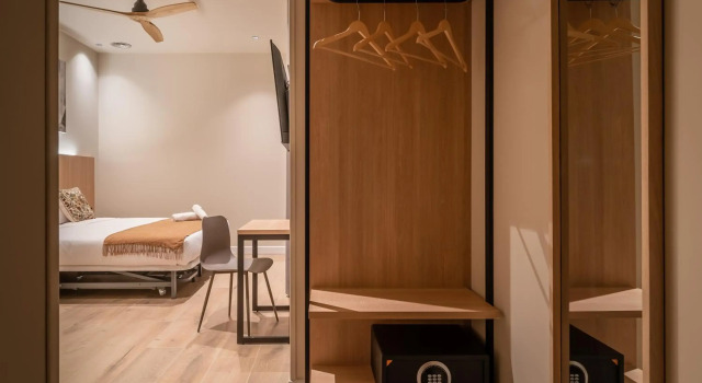 Aerohotel Barcelona Airport 24h