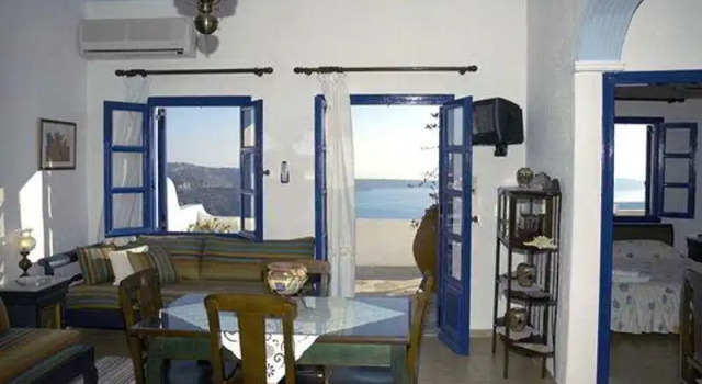 Irini's Villas Resort