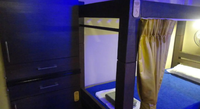 Кровать в общем номере (женский номер) The Yuppi Hippi Female Hostel