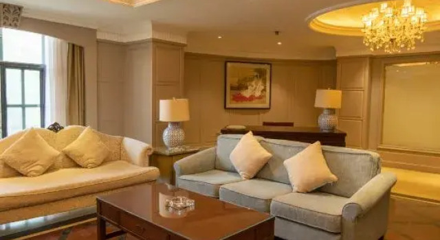 Люкс Executive с красивым видом из окна Emperor Boutique Hotel (Shangqiu Shenhuo Avenue)