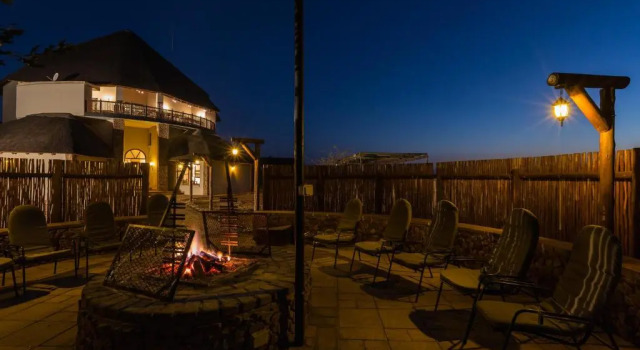 Коттедж с 6 комнатами Zebula Golf Estate and Spa - Zebula Golfers Lodge