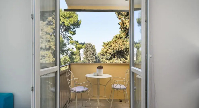 Апартаменты Premium Apartment With Patio