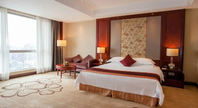 Двухместный люкс Business Ramada Plaza Shaoguan City Centre