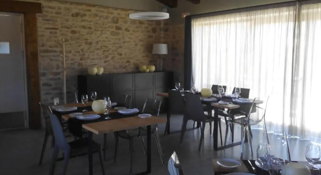 Полулюкс Hotel Mas De Cebrian