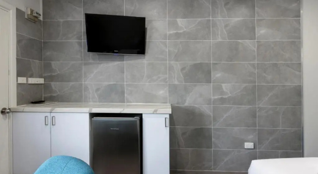 Семейный люкс с 2 комнатами Rosebud Motel
