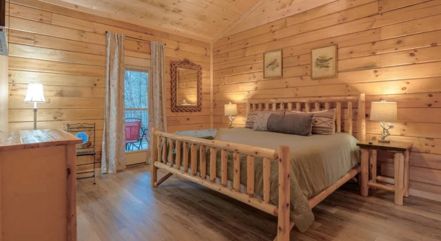 212 Misty Mountain View 4 Bedroom Cabin