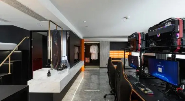 Кровать в общем номере Le Shan MANPHU Cinema•ZenGardenCharmChoiceHotel
