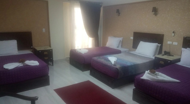 Четырёхместный номер Standard Amin Hotel