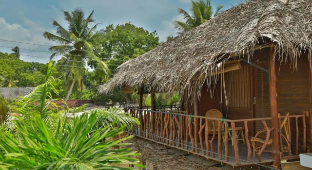 Шале Coco Palm Villa and Cabanas